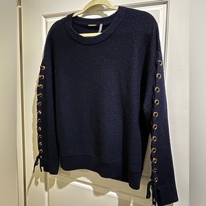 Eli Tahari Navy and Gold Sweater - Size Small
